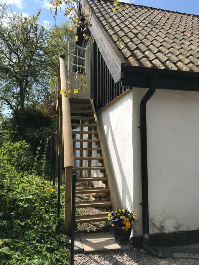 Rum Pa Landet Klagstorp Buitenkant foto